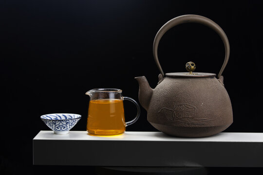 铁茶壶