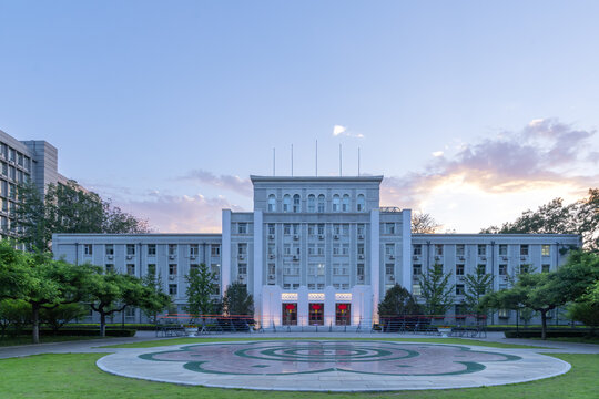 北京理工大学