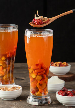 红枣枸杞桂圆汁