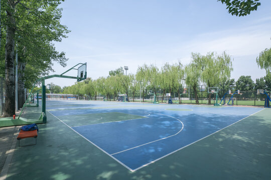 籃球訓(xùn)練場