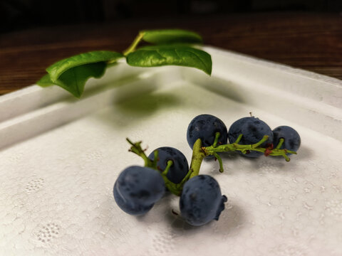 串蓝莓