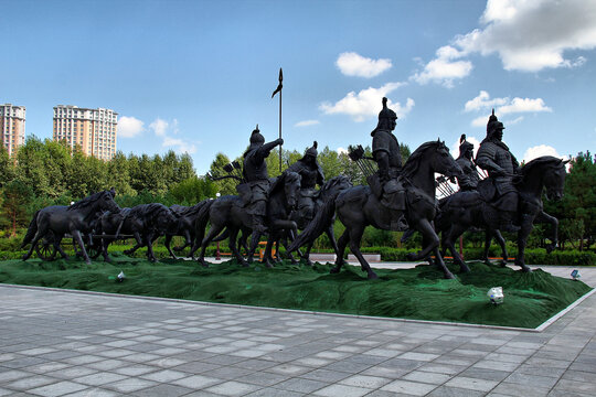 海拉尔成吉思汗公园雕塑