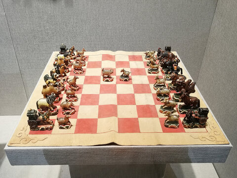 内蒙古博物馆古代棋类象棋