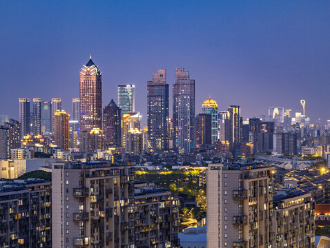 苏州高新区狮山路夜景