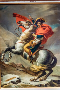 1805年拿破仑越过圣贝尔纳山