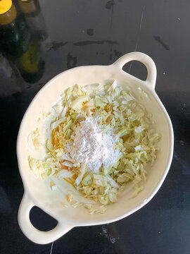 圓白菜烘蛋