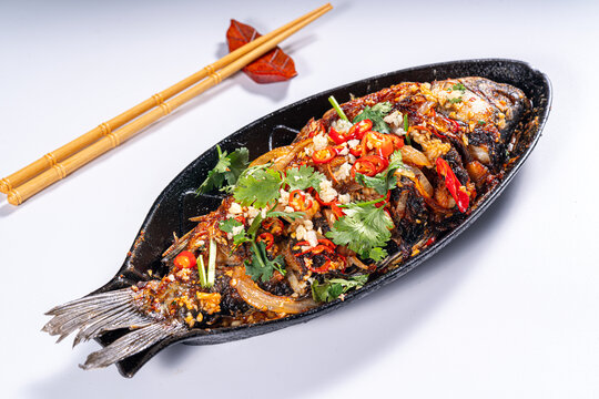 鐵板鯽魚