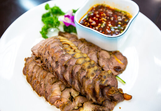 鹵牛肉