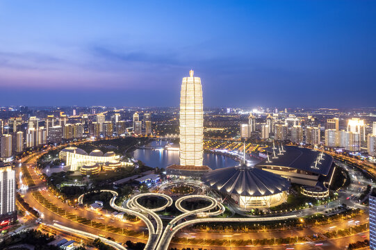 航拍鄭東新區(qū)CBD夜景