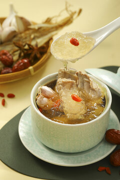 藥膳排骨湯