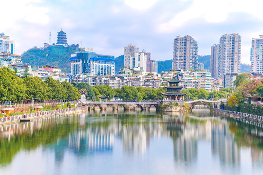 貴陽(yáng)甲秀樓