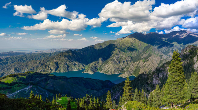 天山天池