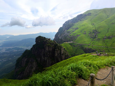 高山草原景色