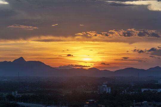 海南瓊海小城夕陽