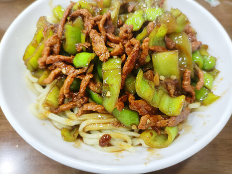 青椒肉絲面
