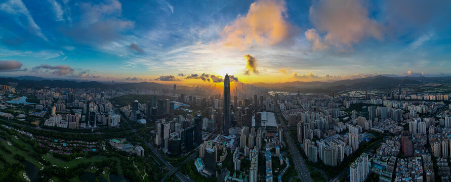 航拍深圳中心區(qū)晨曦風(fēng)光