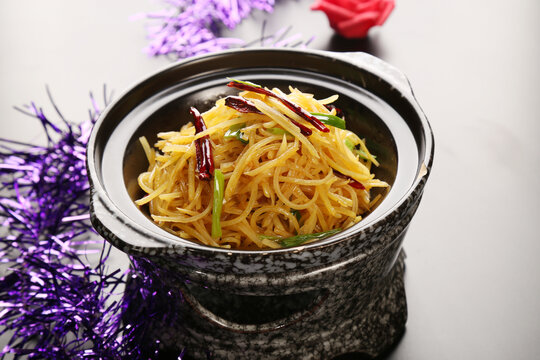砂鍋土豆絲