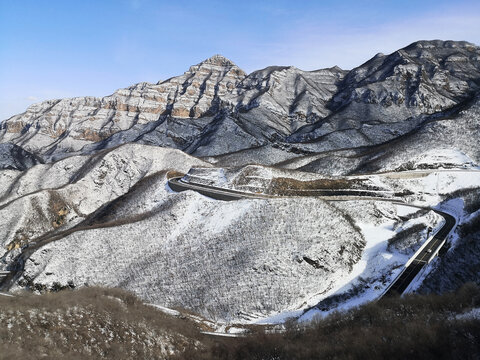 雪山