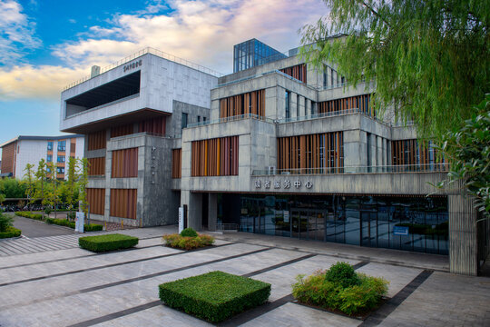 現(xiàn)代圖書館建筑