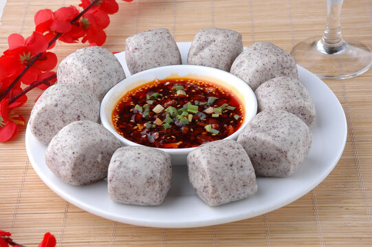 雜糧饃沾醬