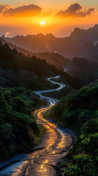 夕陽下的公路