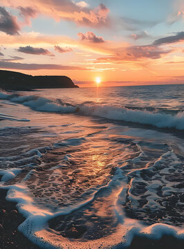 夕陽下的海灘