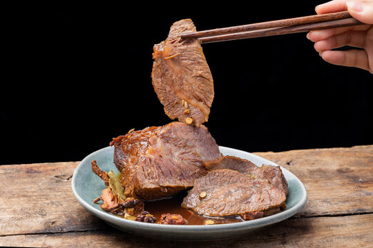 鹵牛肉