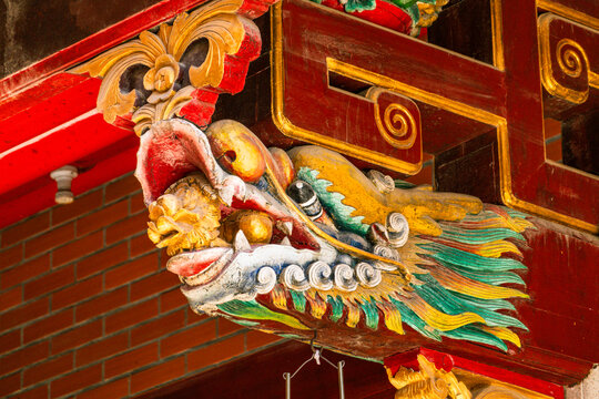 中式建筑龍