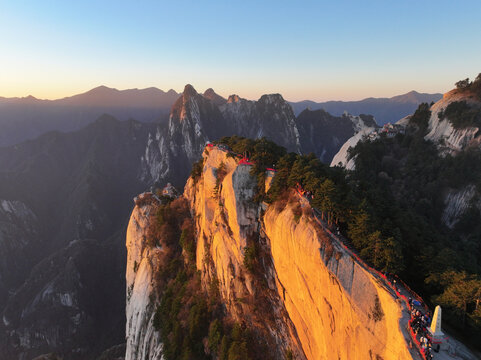 華山東峰日出風(fēng)景
