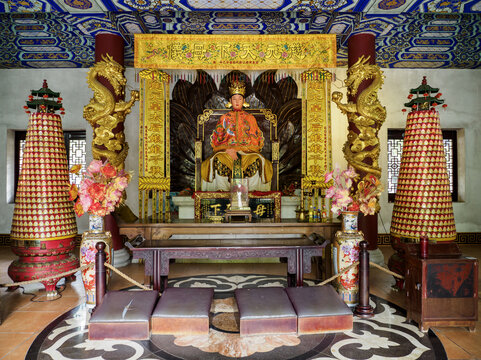 新會崖山祠