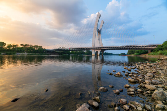 桂林南洲大橋