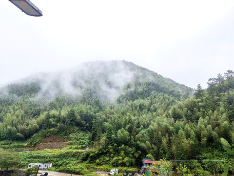 高州仙人洞山嶺