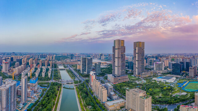 航拍鄭州綠地雙子塔城市摩天大樓