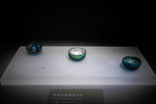 大同博物館北魏玻璃陶瓷藍(lán)色小碗