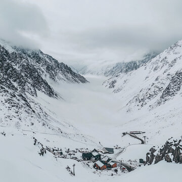 雪山行