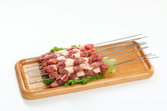 生羊肉串