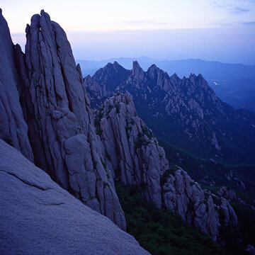 嶗頂巨峰
