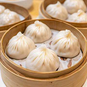 蒸籠上的蒸包