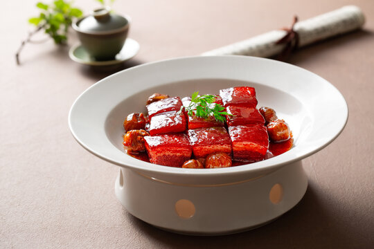 板栗東坡肉