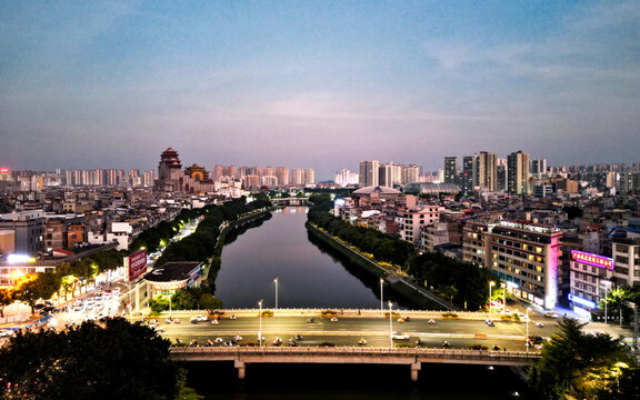 城市航拍夕陽橋