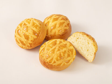菠蘿包