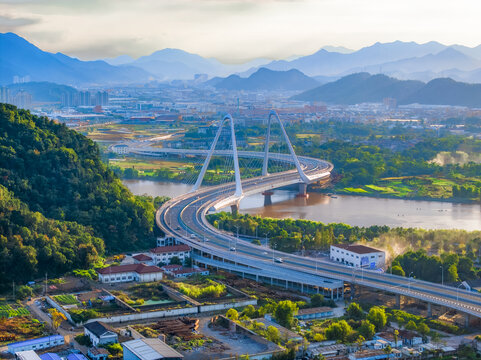 s形的大橋