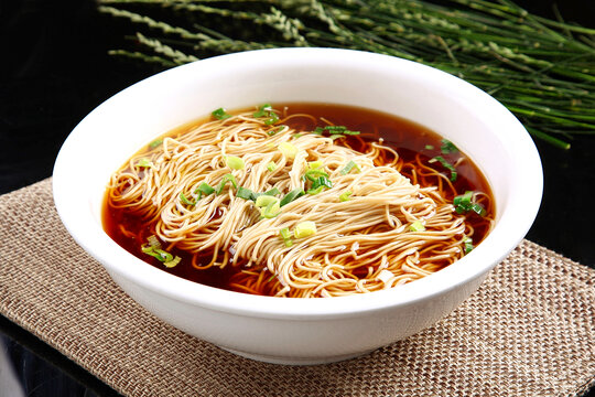 陽(yáng)春面