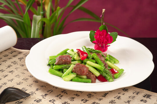 蘆筍炒牛肉