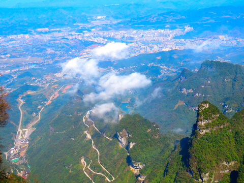 中國(guó)湖南張家界天門(mén)山旅游風(fēng)光