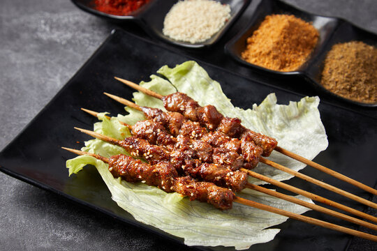 烤羊肉串
