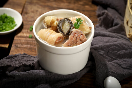 鮑魚(yú)雞湯
