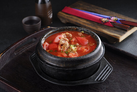 石鍋番茄牛肉湯