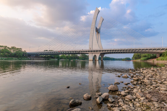 桂林南洲大橋