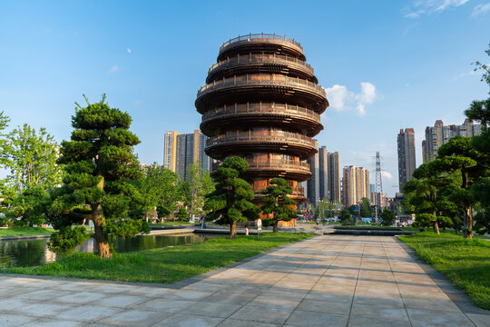 貴陽(yáng)泉湖公園云樓